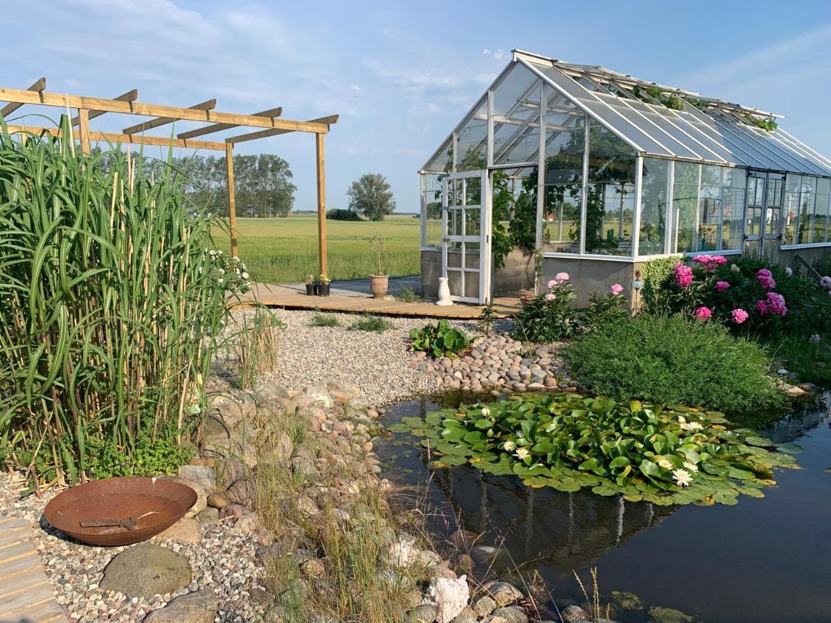 Strandbadsgarden B&B Löderup Exteriér fotografie