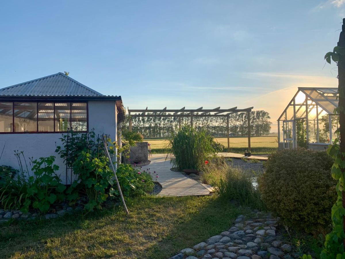 Strandbadsgarden B&B Löderup Exteriér fotografie